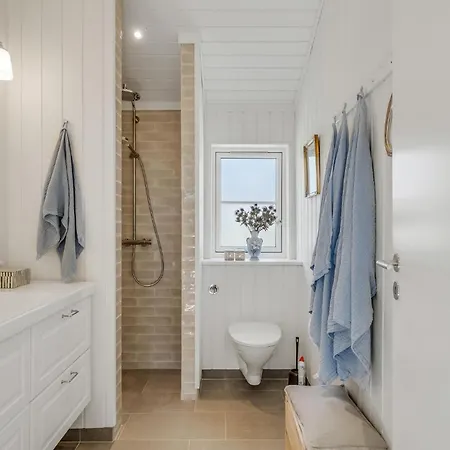 In With Wifi Dom wakacyjny *